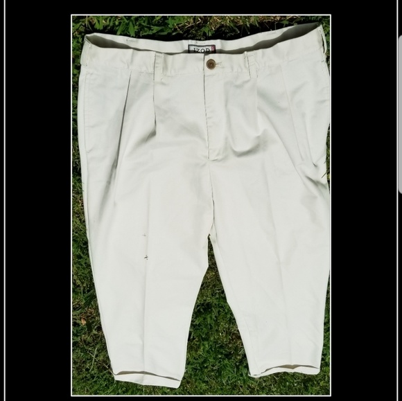 Izod  Khaki Pants - Picture 1 of 5